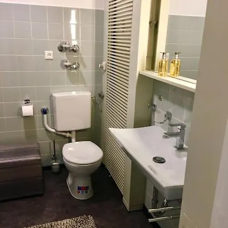 Appartement M Central, Quiet And With An Unbelivable Alps View Munich